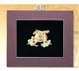 小奔馬（鎏金青瓷）中松木立體框