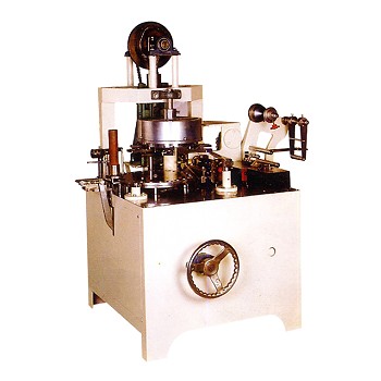 AUTOMATIC UNUSUAL SHAPE CANDY PACKING MACHINE